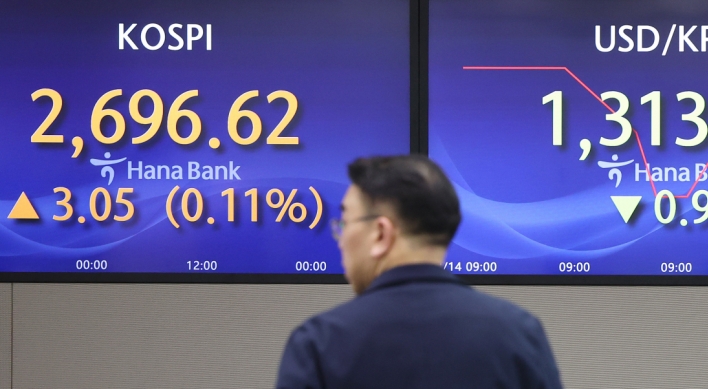 Seoul shares open tad higher on financial, tech gains