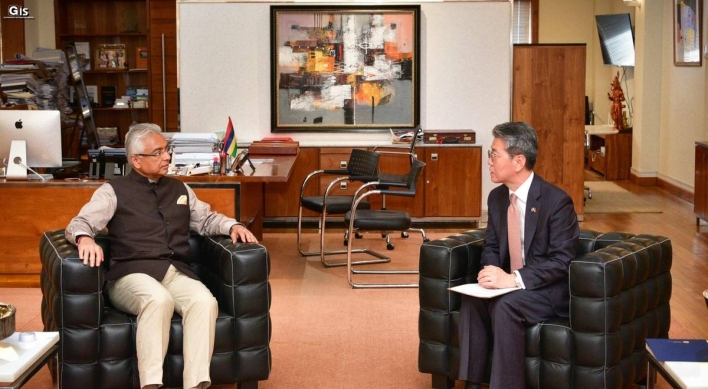 Vice FM visits Mauritius to seek support for South Korea-Africa summit