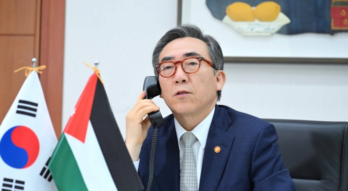 FM Cho discusses Mideast crisis with Jordanian counterpart in phone call