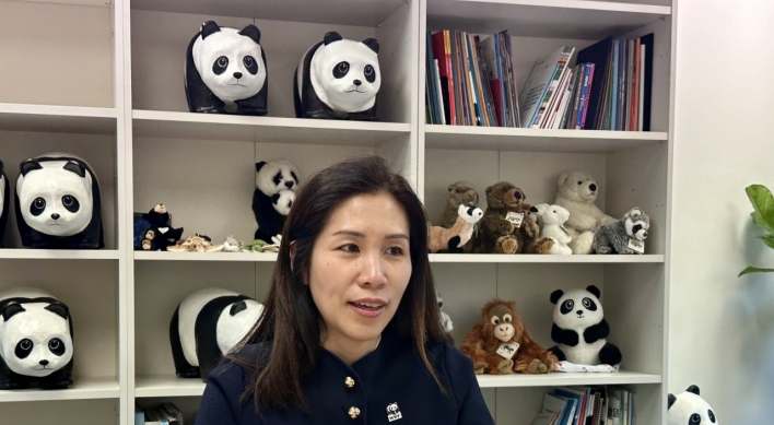 [Herald Interview] Korean govt. must actively regulate against plastic waste: WWF-Korea chief