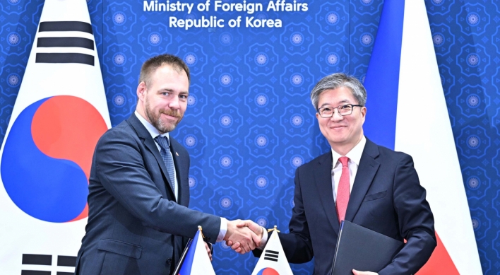 S. Korea, Czech Republic discuss nuclear power cooperation at bilateral economic talks