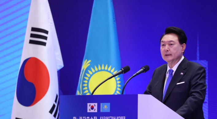 Yoon calls for broadening economic cooperation with Kazakhstan