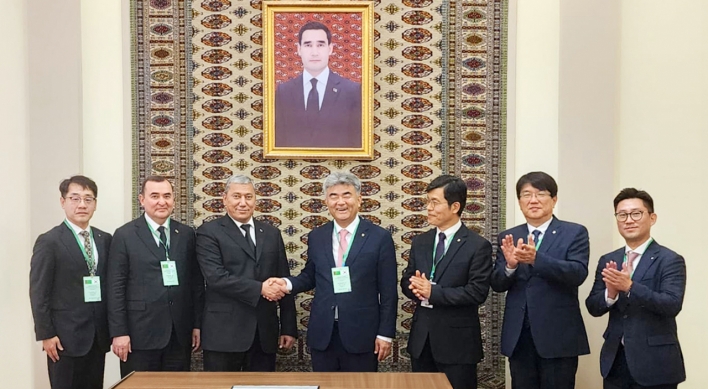 Daewoo E&C chief visits Turkmenistan to discuss infrastructure projects