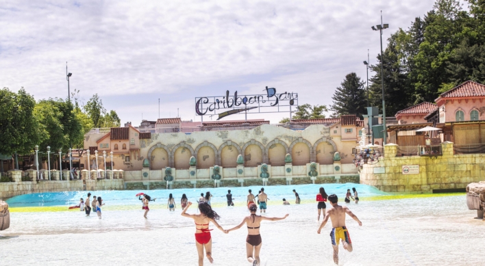 Caribbean Bay opens water attractions earlier than expected