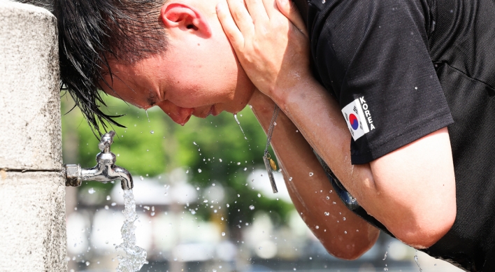 Korea is having its hottest June ever now: weather agency