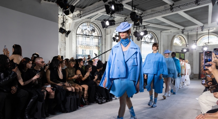 Songzio returns to womenswear at Paris Fashion Week