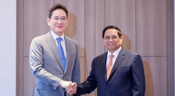 Samsung to boost display investments in Vietnam