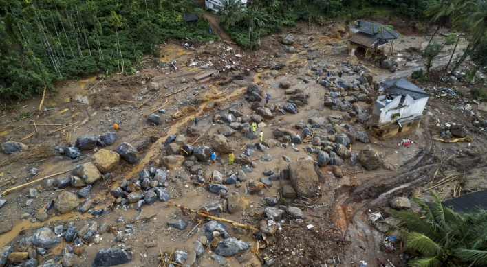 Hopes of finding more survivors in the mud and debris wane after landslides in India kill 194