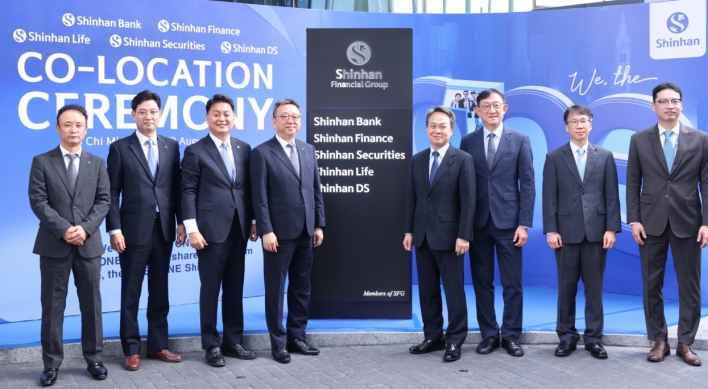 Shinhan opens new Vietnam headquarters