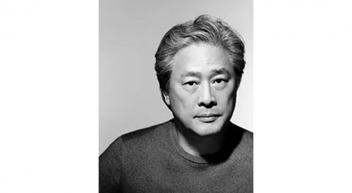 Park Chan-wook receives Golden Bird Prize at Seoul International Drama Awards 2024