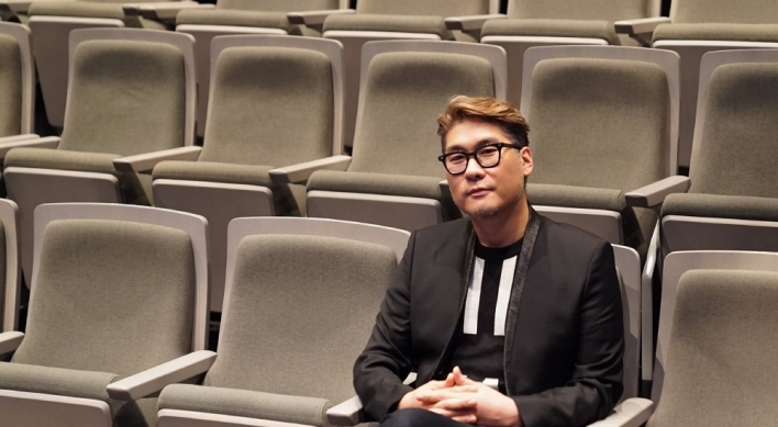 [Herald Interview] Director Yossef K. Junghan brings audience into theater experience with improvisation