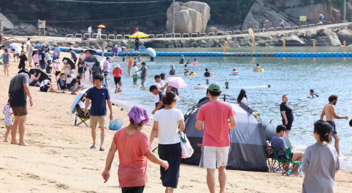 Heat wave warning issued for Seoul in latest-ever Sept. alert