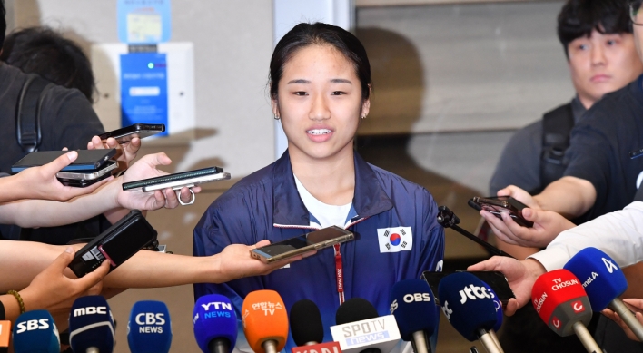 Badminton champ An Se-young granted temporary right to wear shoes of her choice