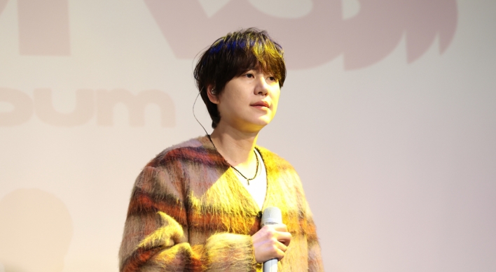 Kyuhyun marks 10th solo debut anniversary with first LP ‘Colors’