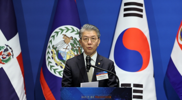 Senior S. Korean diplomats meet top envoys of China, Japan amid martial law turmoil