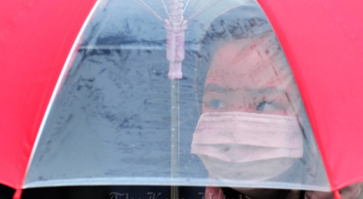 Koreans wary of radioactive rain