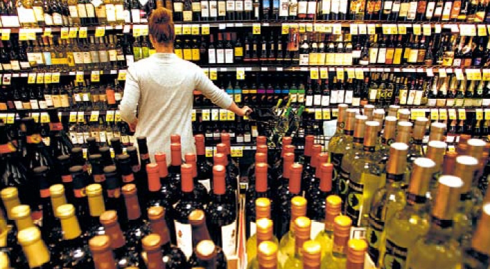 U.S. wine industry rebounds as sales of $7-plus bottles pick up