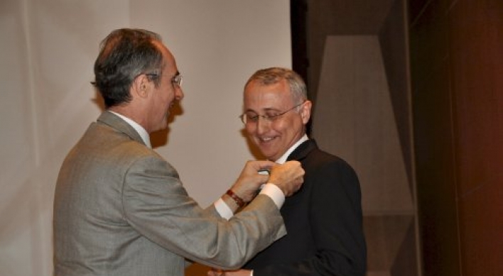 Italy awards cultural attache with nation’s highest honor