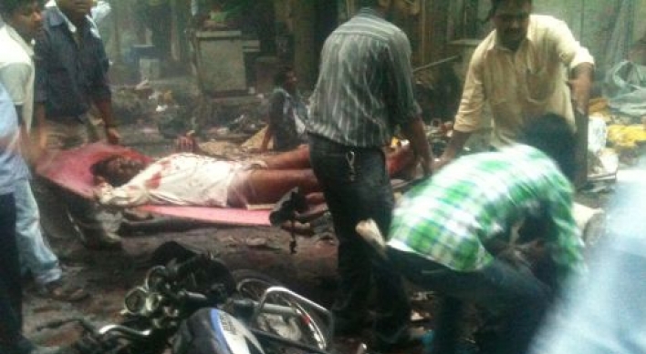 Serial bombings in Mumbai kill 17, wound 131