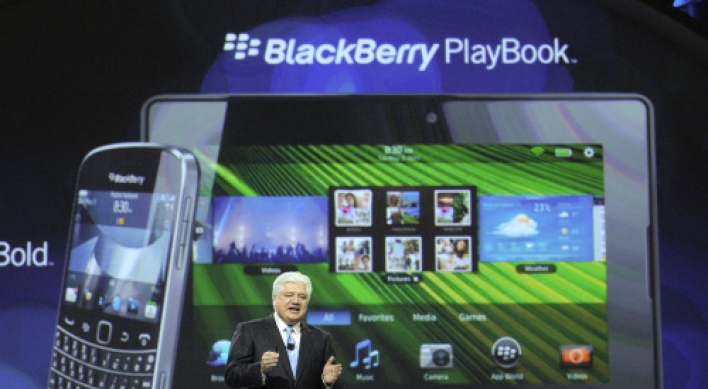 BlackBerry maker to cut 2,000 jobs