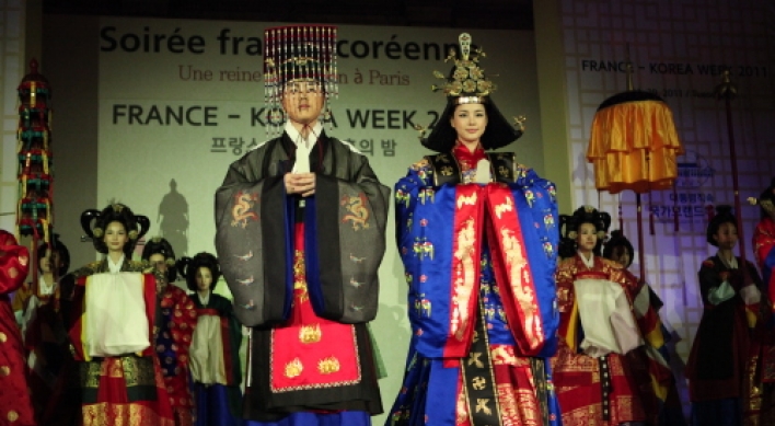 Joseon royal wedding comes alive in Paris