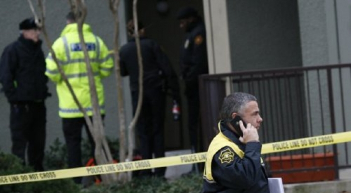 Texas police: Man in Santa suit killed 6 relatives