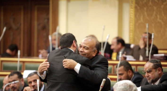 Egypt’s 1st free parliament convenes