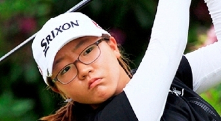 14-year-old becomes youngest golf tour winner