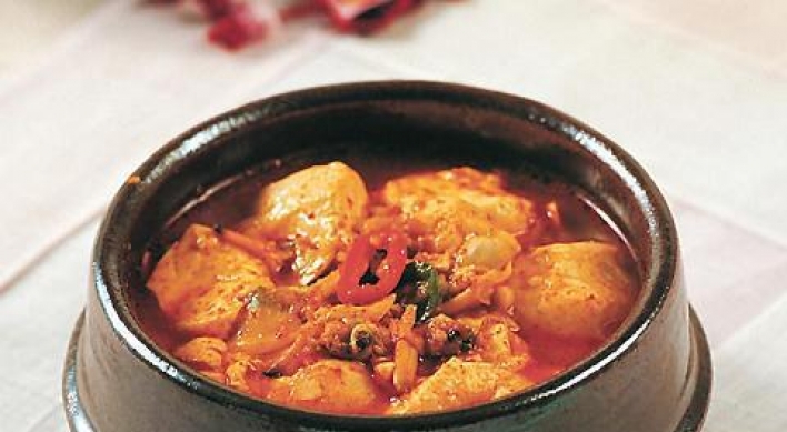 Sundubu jjigae (spicy soft tofu stew)