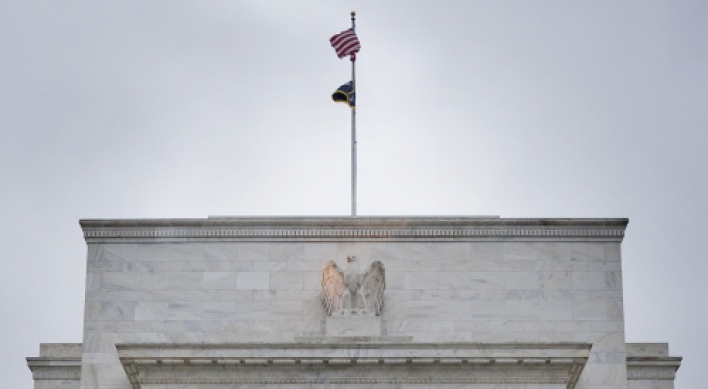 Fed stress tests 19 banks against U.S. recession