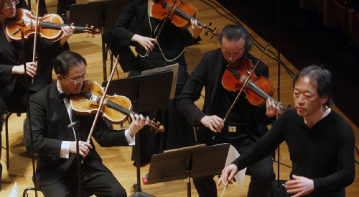 Musical harmony: NKorean, French orchestras play