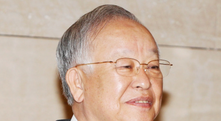 Sohn Kyung-shik reelected as Korea chamber chief