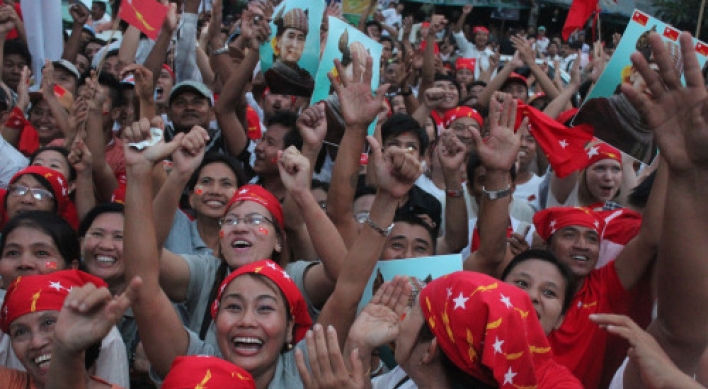 Myanmar’s Suu Kyi hails ‘victory of the people’
