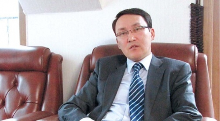 Returning Kazakh envoy talks energy, diversity