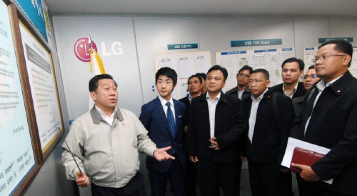 LG labor union takes its social responsibility efforts abroad