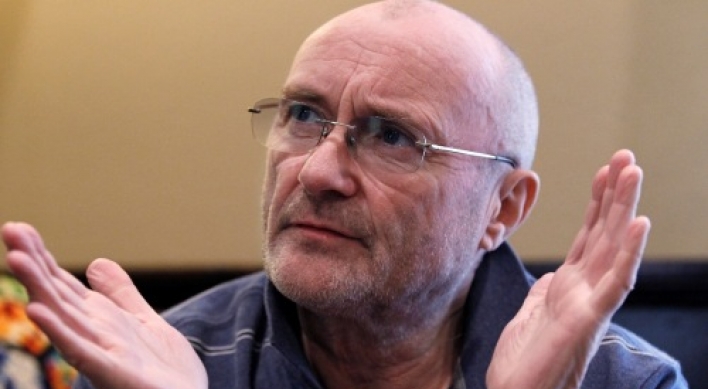 Singer Phil Collins’ latest gig: collector of Alamo artifacts