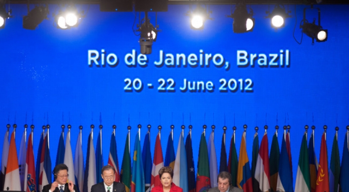 Rio+20 summit begins under criticism