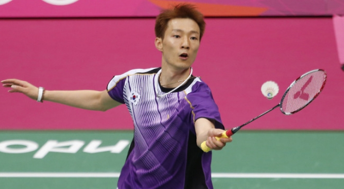 China's Chen Long wins badminton singles bronze