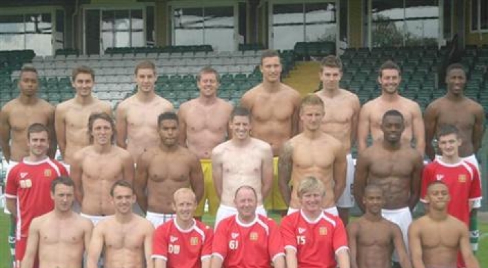 Soccer players strip off for sponsors