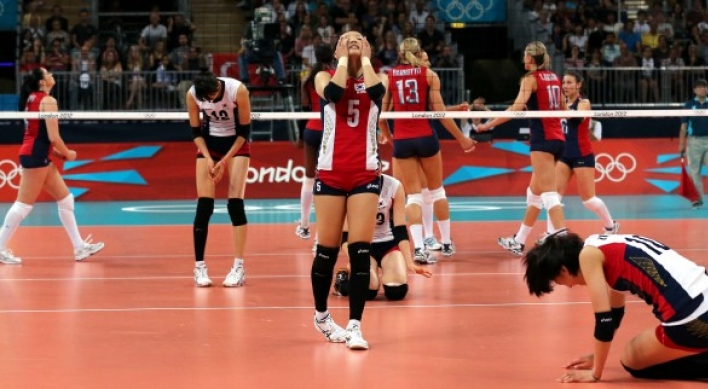 Korea falls to U.S. in women's volleyball semis