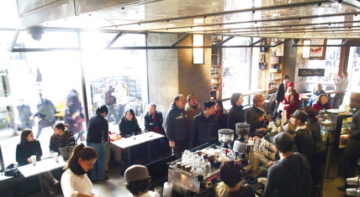 Coffee chains expand beyond Seoul