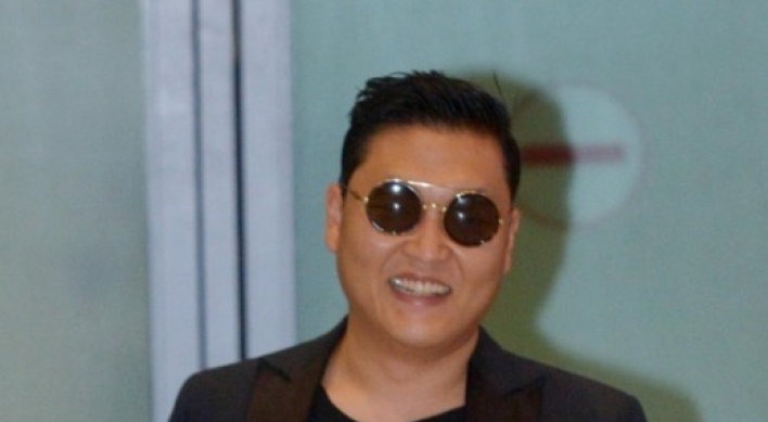Global-star Psy returns home in glory