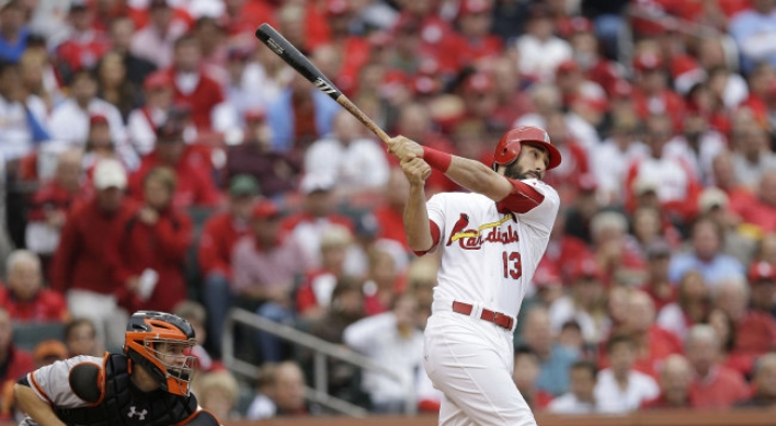 Carpenter leads Cardinals to win