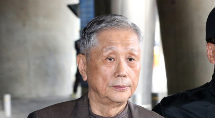 Lee’s elder brother returns, likely to face summons