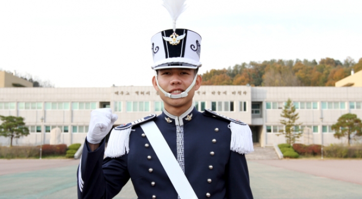 Thai cadet takes leadership role in Korean Air Force Academy