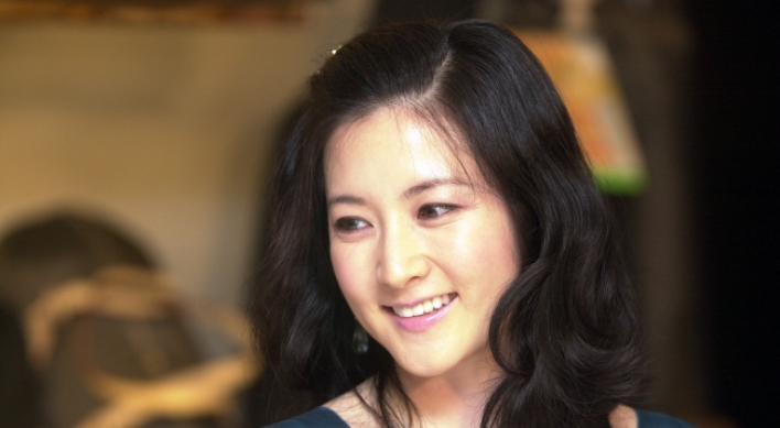 Actress Lee to open hallyu shop