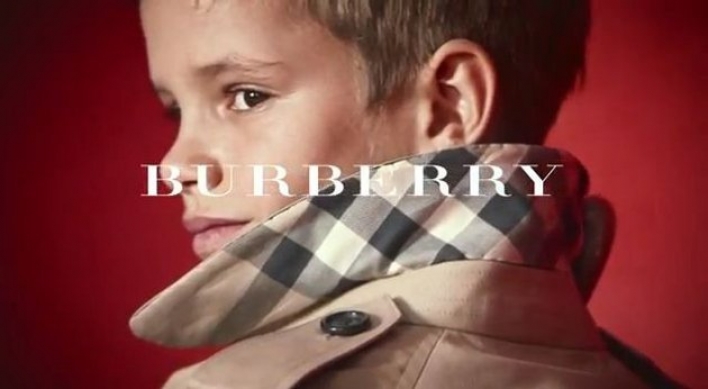 [Photo] 10-year-old Romeo Beckham new face of Burberry