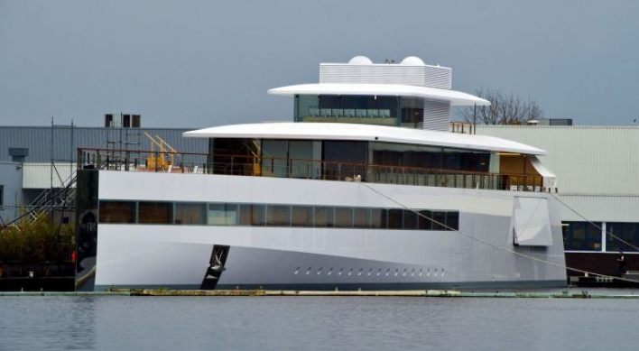 Steve Jobs’ estate pays to free impounded superyacht
