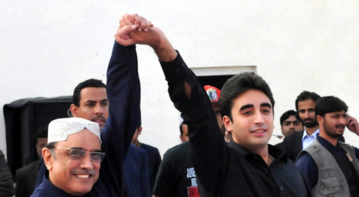 Pakistan: Bhutto’s son launches political career