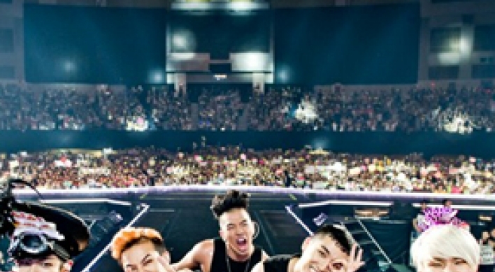 Big Bang, 2NE1 make NYT’s ‘Best Concerts of 2012’
